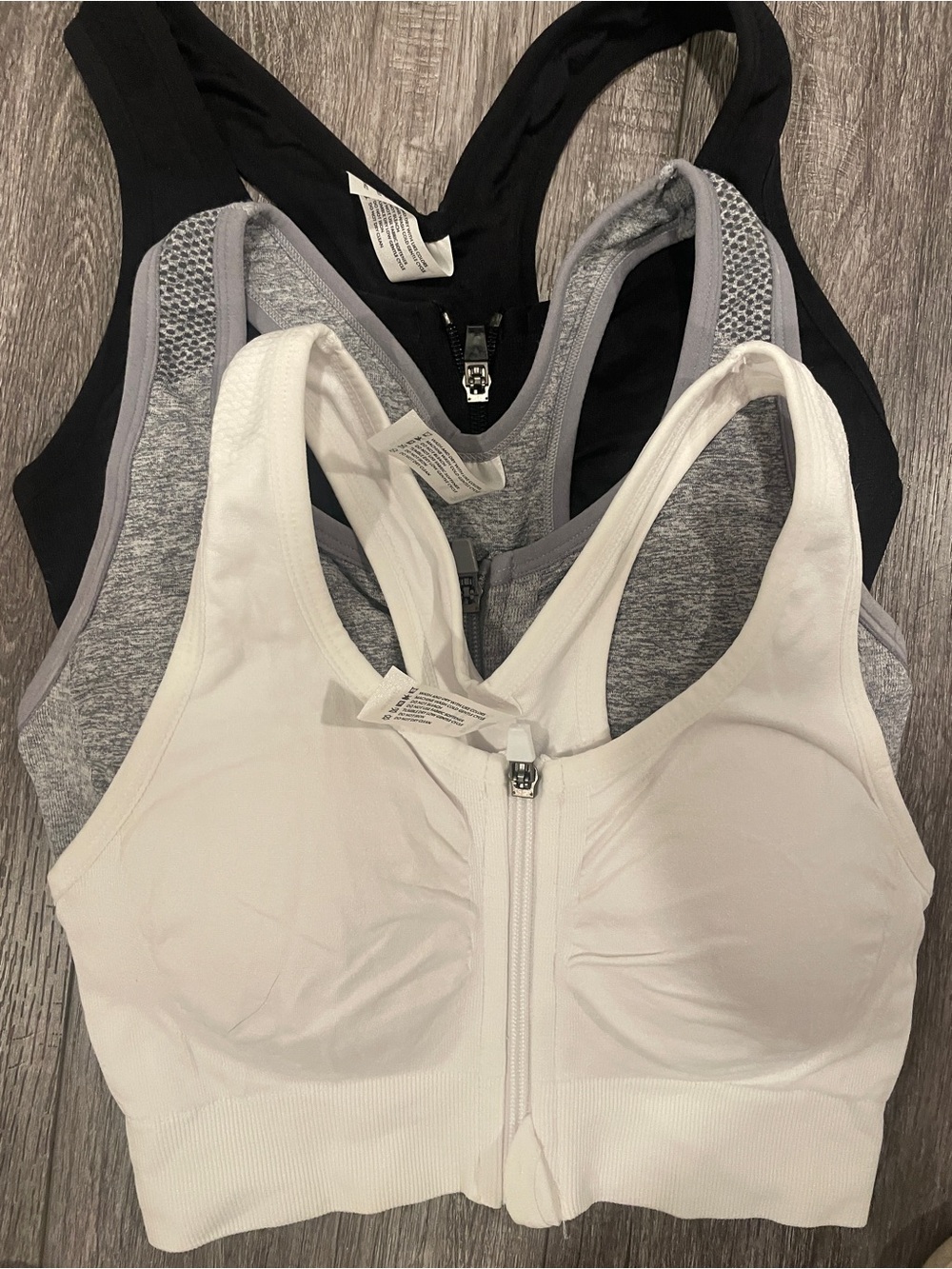 90 Degree 3-pack Front-Zip Support Tank Sports Bra white, gray, black size S - Picture 8 of 10
